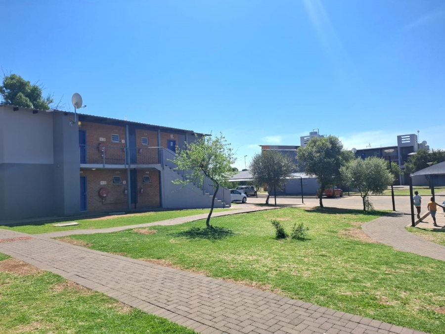 2 Bedroom Property for Sale in Raceway Free State